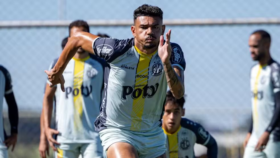 O Mirassol está ficando sem elenco. O que a diretoria deve fazer a seguir?